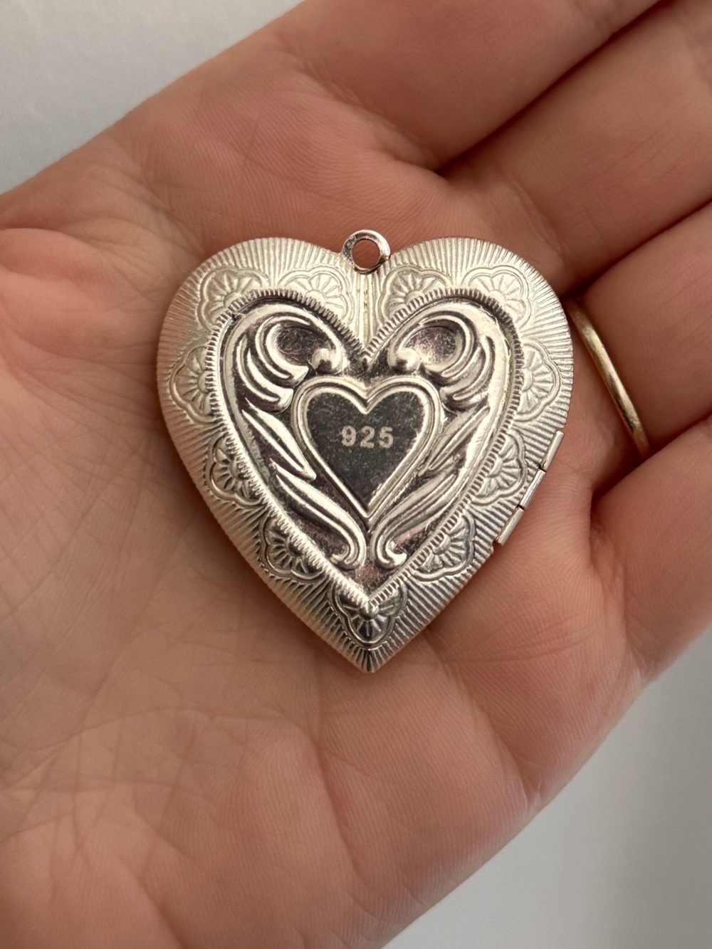 Vintage 925 heart locket pendant